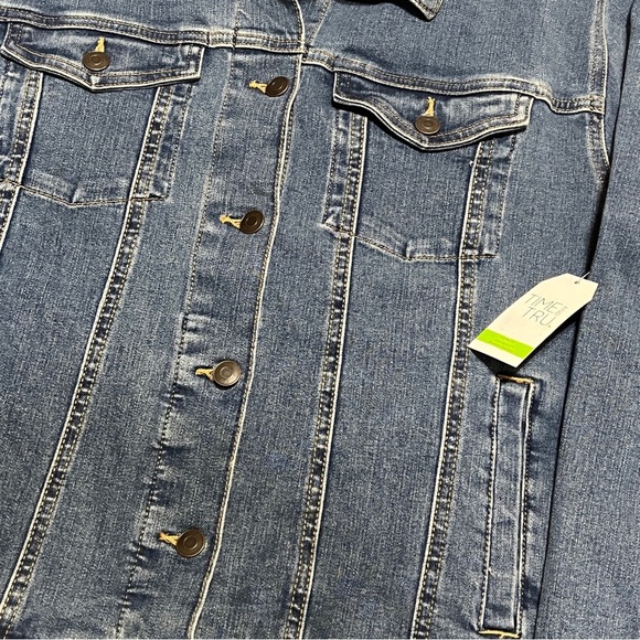 Time and Tru Women's Denim Jacket Medium Wash Size XXXL (22) - Picture 3 of 11